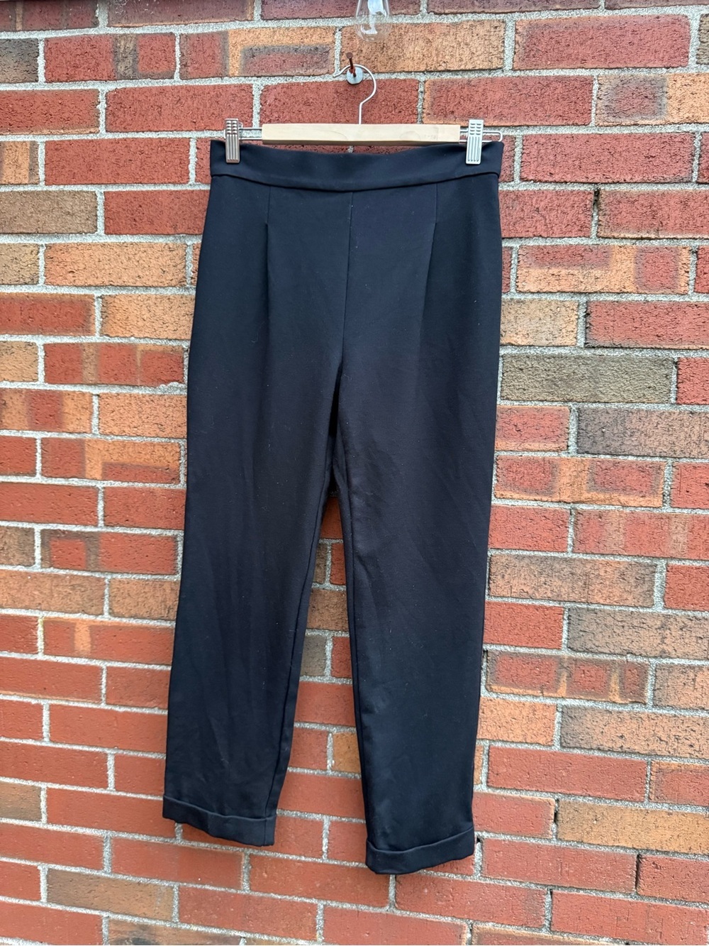 Ann Taylor Factory Petite Black Pull On Ankle Pants SP